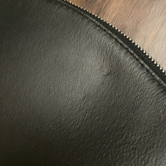 ADOLFO DOMINGUEZ Black leather vachetta crossbody clutch long strap BAG - Picture 7 of 16